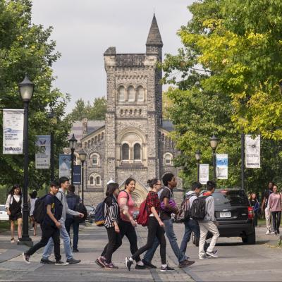 معرفی دانشگاه تورنتو برای تحصیل در کانادا