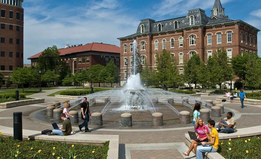 با لیست و رتبه دانشگاه های برتر آمریکا آشنا شوید